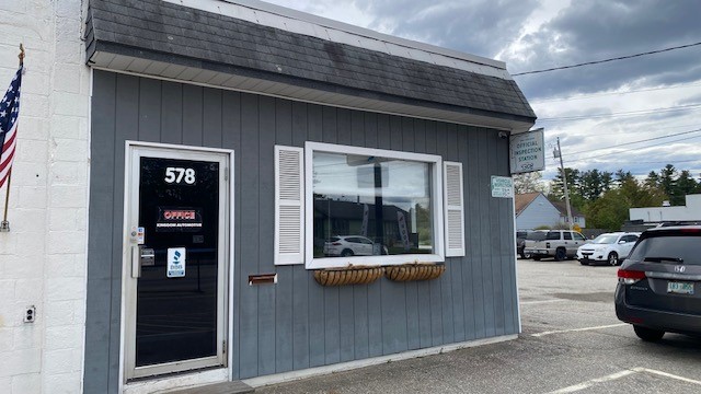 578B Mast Road, Mancheser, NH 03102 - Auto Body/Service/Sales Building For Lease 
