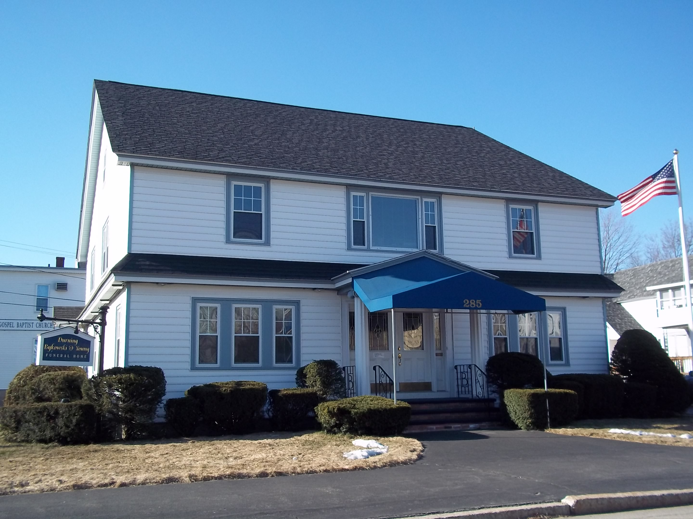 285 Manchester Street, Manchester, NH 03103 - For Sale