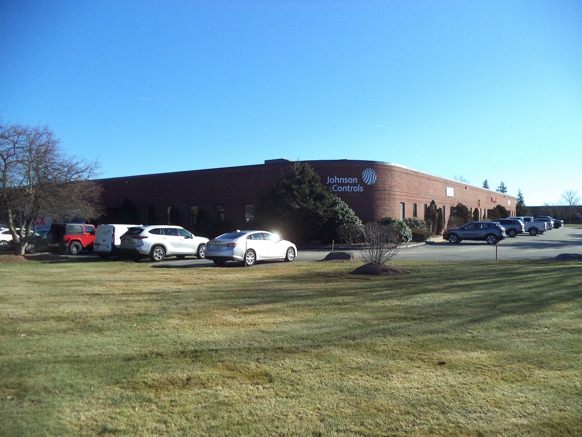915 Holt Ave., Unit 6, Manchester, NH 03109 - For Lease