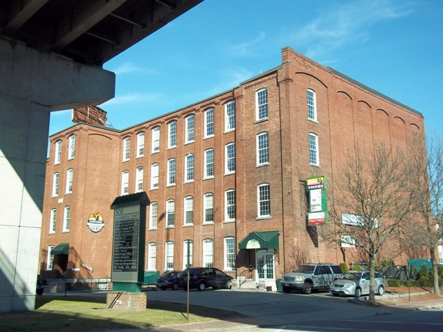 500 N. Commercial Street Unit 101 Restaurant/Brewery Condo with Business For Sale