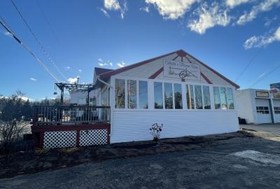 580 Mast Road, Manchester, NH - Retail/Service Building For Lease